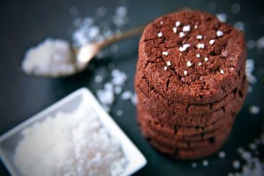 Schokoladenkekse mit Salz: Sablés au chocolat et à la fleur de sel